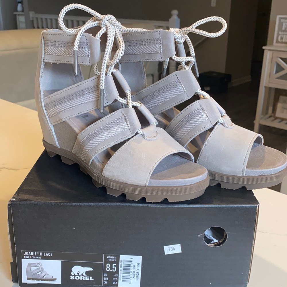 Sorel Joanie II Lace Dove Sandal